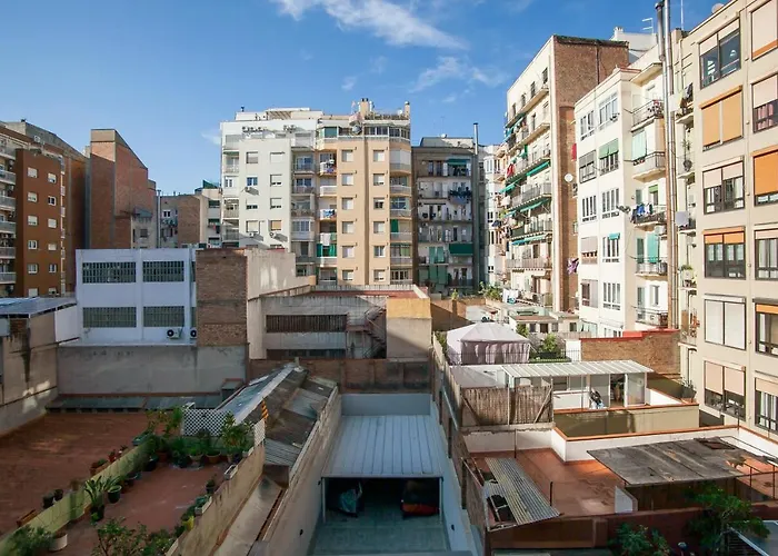 BBarcelona Gaudí Flats